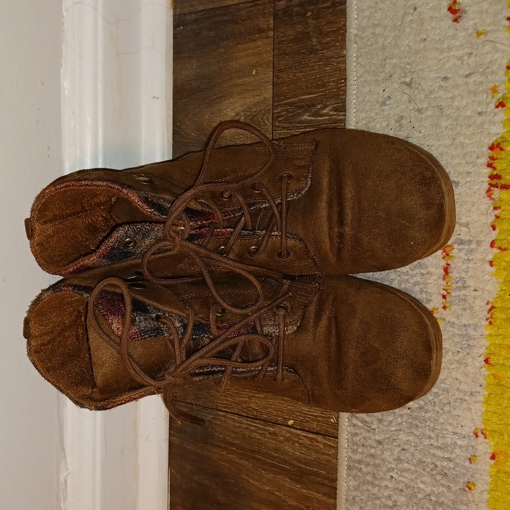 Brown ankle boots